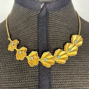Vintage 1940,s Floral Blue Rhinestone Gold Tone Choker Necklace B. N.